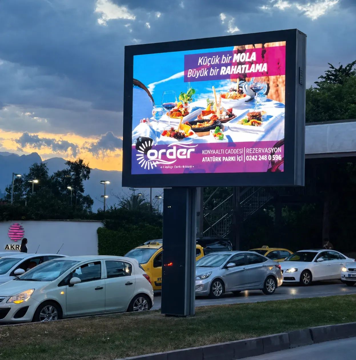 Megalight Reklamları — Antalya uygulama örneği