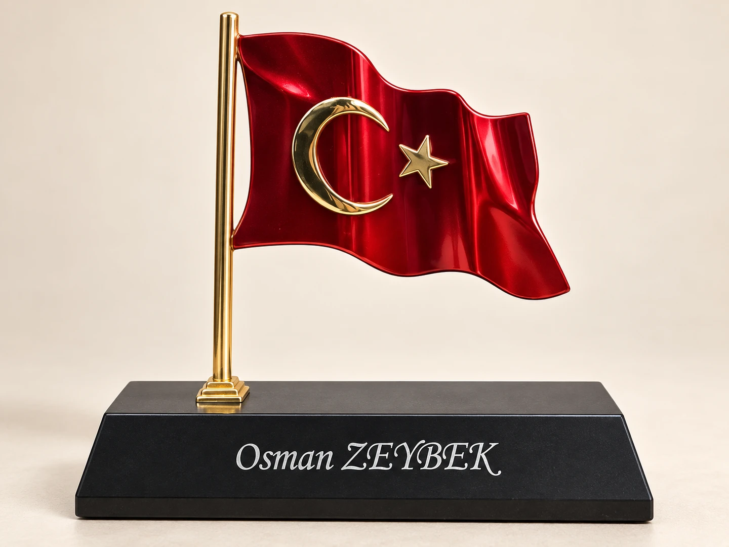 Bayraklı Set 1 — Ödül Kupa - Plaket
