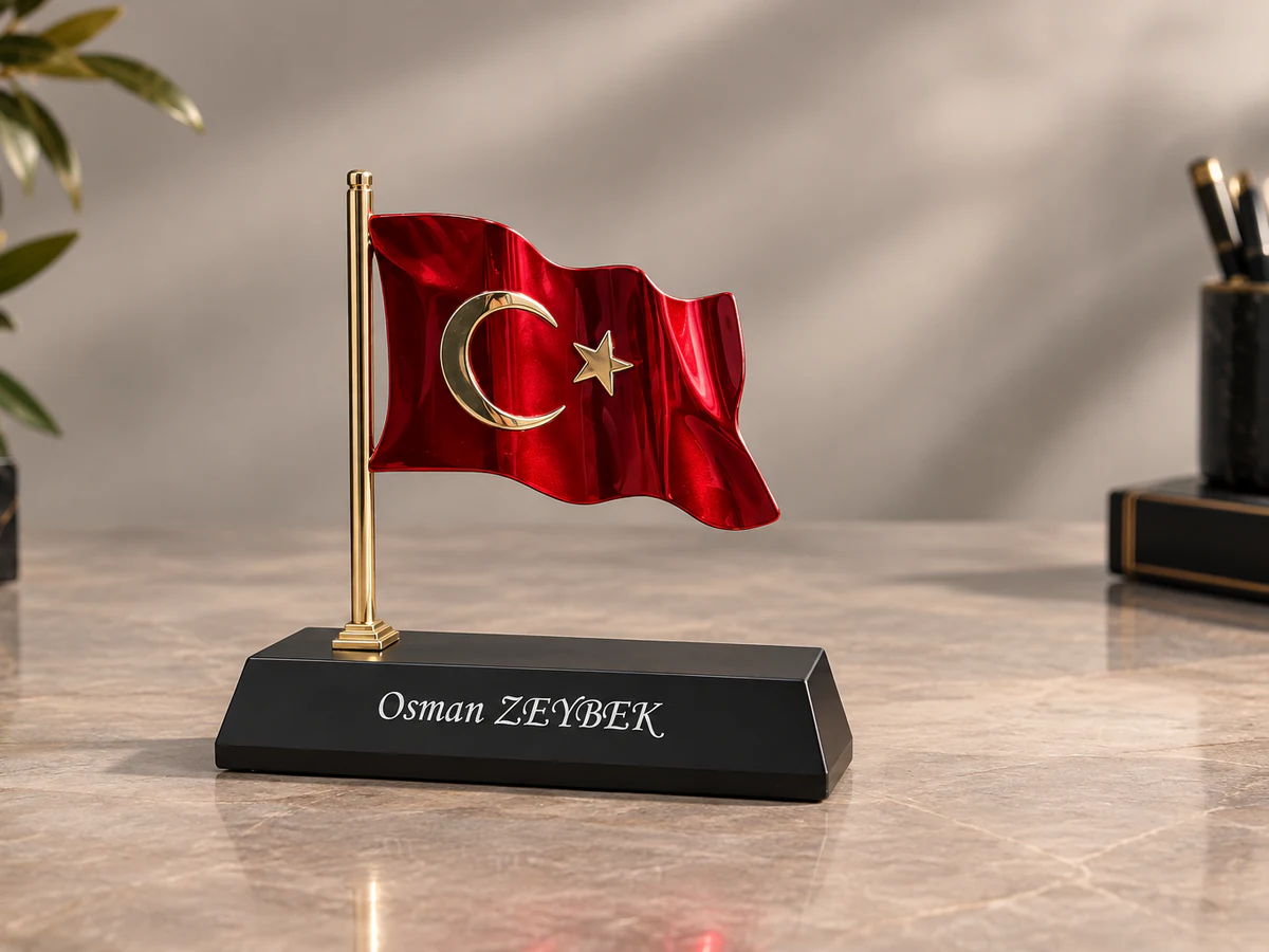 Bayraklı masa isimliği — Ödül Kupa - Plaket